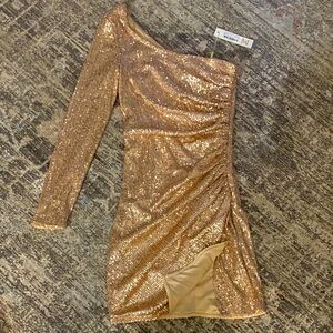 Meshki Kirstie cold-Shoulder Gold Sequin Dress Sz S small NEW